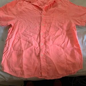 Tommy Bahama Coral Casual Button Down Shirt. 100% linen